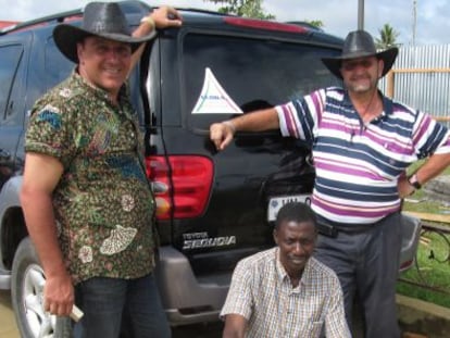 Roberto Berardi y Jos&eacute; Ram&oacute;n Alfonsel en Guinea Ecuatorial.