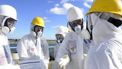 Expertos estadounidenses visitaron la central japonesa el pasado día 13.