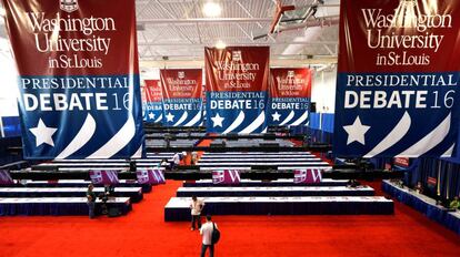 Preparativos en la Universidad de Washington para el segundo debate presidencial.