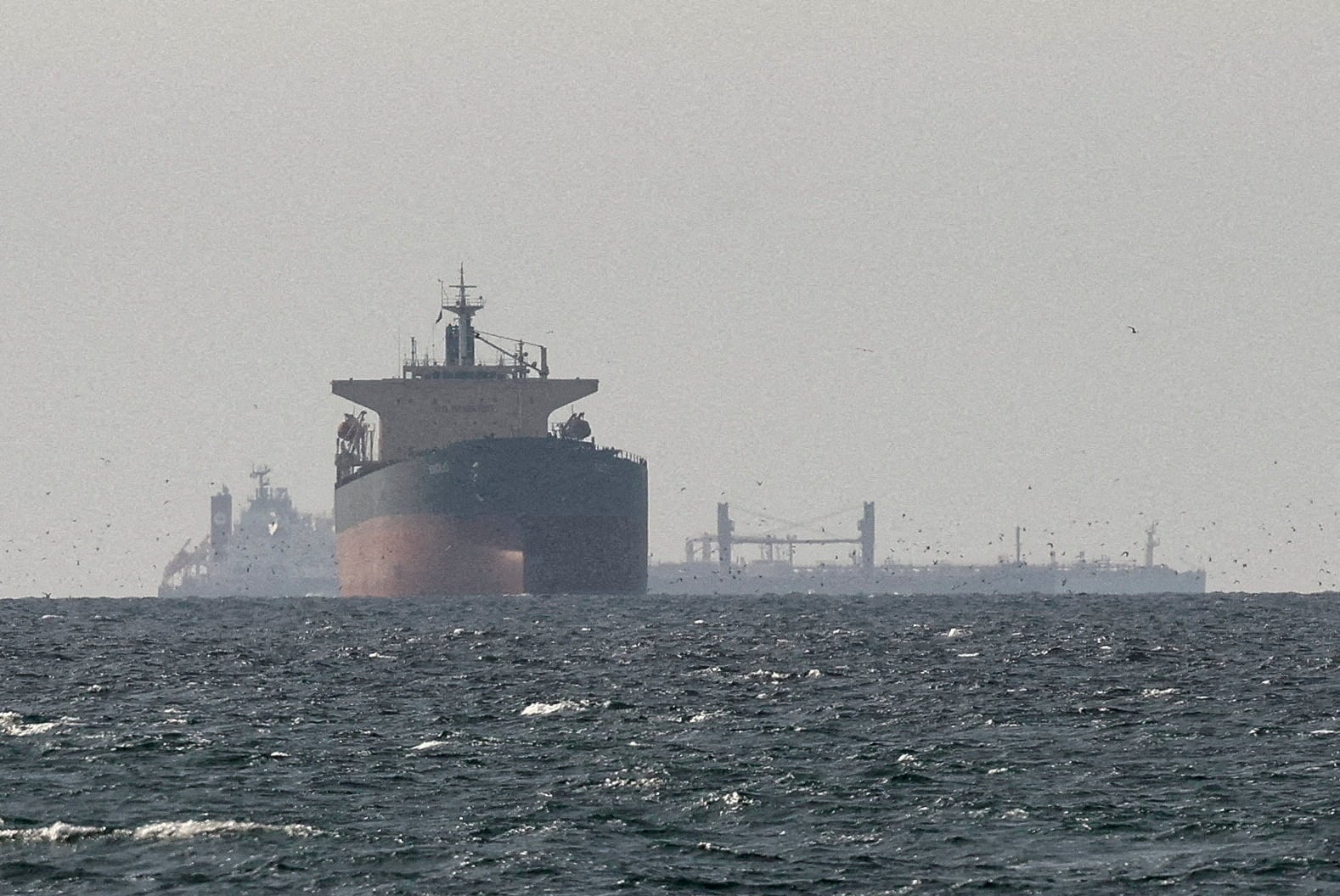 El petróleo y el gas se disparan ante el nuevo bloqueo de Ormuz por parte de Estados Unidos