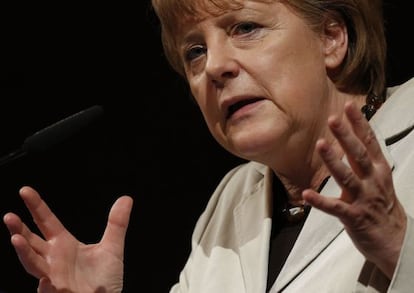La canciller Merkel da un discurso el s&aacute;bado en Darmstadt.