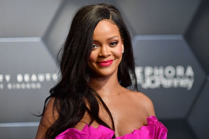 Rihanna

Hassan Jameel, Drake, DiCaprio, Chris Brown… A pesar de que su lista de supuestos romances y relaciones es kilométrica, la cantante evita el compromiso. “Los hombres necesitan atención, alimento, ese toque de ego que les invade de vez en cuando. Se la daré a mi familia, a mi trabajo, pero, ahora mismo, no a un hombre”, explicó en The New York Times.