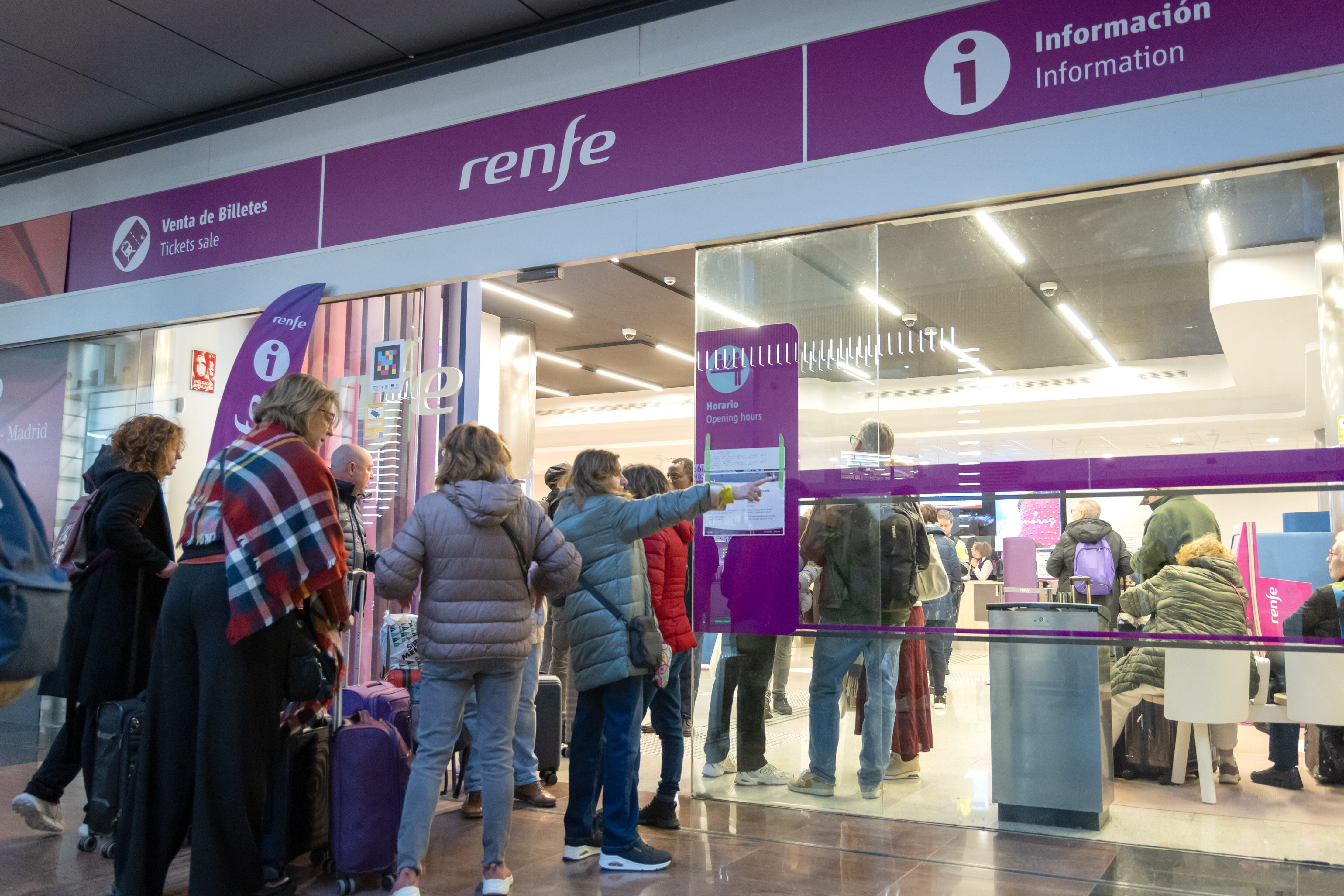 Consumo alerta de una subida de precios en los transportes alternativos al tren por el accidente en Adamuz