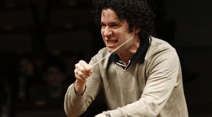 El director venezolano, Gustavo Dudamel, en un ensayo en Madrid en 2009.