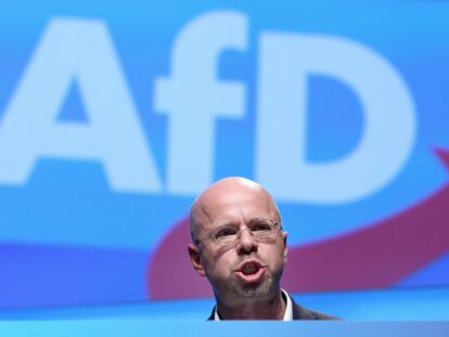 El político de Alternativa para Alemania (AfD) Andreas Kalbitz, durante una intervención en un congreso del partido el pasado diciembre en Braunschweig.