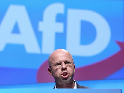 O político da Alternativa para a Alemanha (AfD) Andreas Kalbitz durante um congresso do partido em dezembro em Braunschweig.