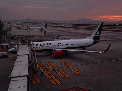 Un avión de Mexicana en el Aeropuerto Internacional Felipe Ángeles en Zumpango (Estado de México), el 26 de diciembre.