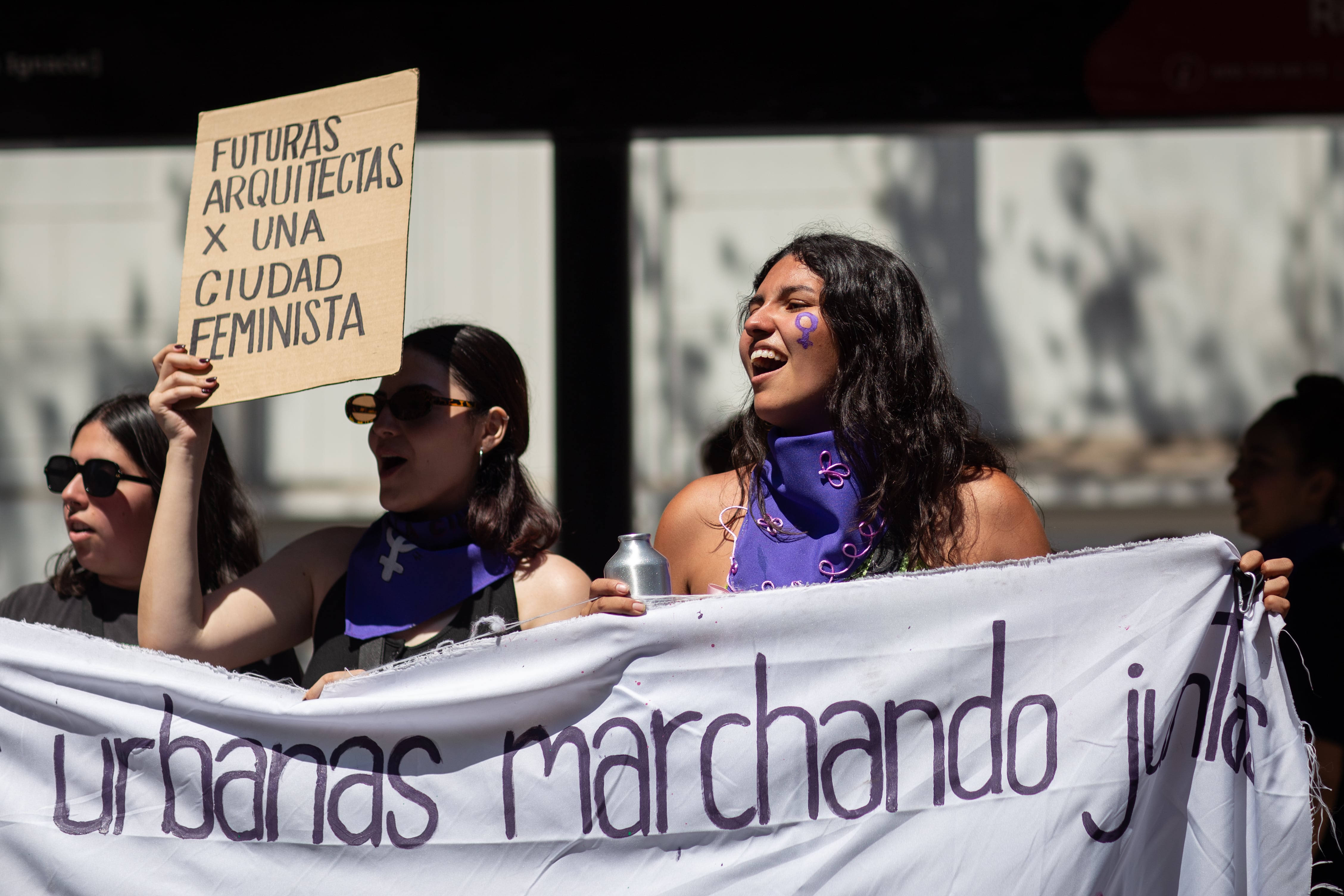 Marcha por el Día Internacional de la Mujer en Santiago, Chile, el 8 de Marzo de 2025.