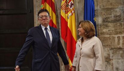 El presidente valenciano, Ximo Puig, y la líder del PP regional, Isabel Bonig, en el Palau de la Generalitat.