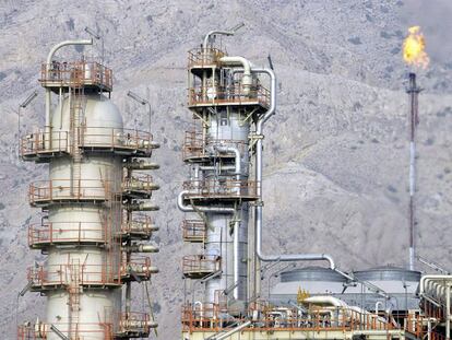 Explotación de gas de South Pars, al sur de Irán. Repsol tuvo que retirarse de un proyecto en este complejo tras las presiones de EE UU.