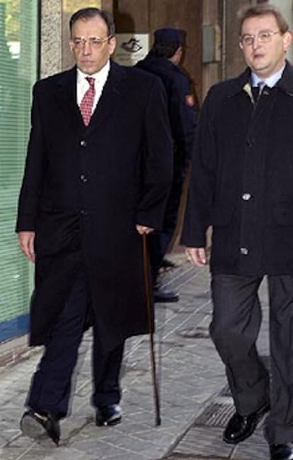 El apoderado de Gescartera, Jose María Ruiz de la Serna, a su llegada esta mañana a la Audiencia Nacional.