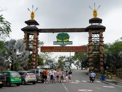 Entrada del Parque Temático Hacienda Nápoles, en Puerto Triunfo.