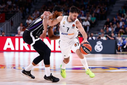 Facundo Campazzo durante el partido de Euroliga ante el Partizán de Belgrado en el WiZink Center de Madrid.