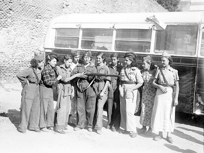 Milicias femeninas durante la Guerra Civil. Una de las imágenes que pueden verse en el Museo Virtual de la Mujer Combatiente.