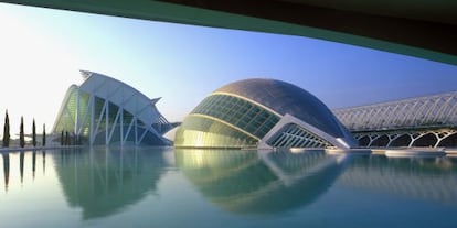 Valencia's Ciutat de les Arts i les Ciènces.
