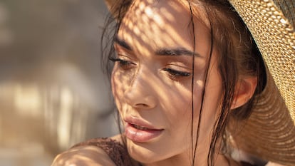 Luce una piel bronceada con estas gotas faciales. GETTY IMAGES.