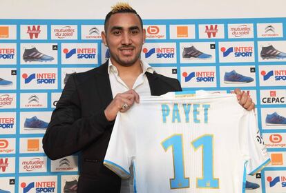 Después de declararse en rebeldía, de enfrentarse con el club y toda la afición del West Ham, el francés Dimitri Payet se salió con la suya y regresó al Olympique de Marsella a cambio de 30 millones de euros un año y medio después de emigrar a la Premier.