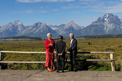 Christine Lagarde (BCE), junto a Kazuo Ueda (Banco de Japón) y Jerome Powelll (Fed), en el último encuentro de Jackson Hole.