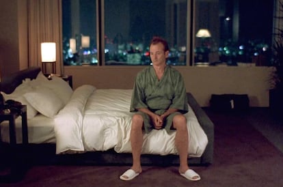 "Los hombres somos esclavos del machismo por culpa de los valores que se nos han inculcado", confiesa Javirroyo, autor de 'Homo Machus'. En la imagen, el actor Bill Murray reflexiona en la película 'Lost in translation' (2004).