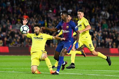 Dembélé hace el quinto gol para el Barcelona. 