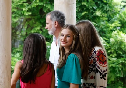 El 31 de julio de 2023, la Familia Real visita los jardines de la Alfabia en Bunyola (Palma).