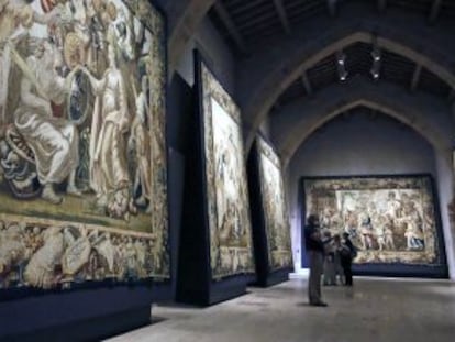 Sala de tapices de Leclerc y Eggermans del museo catedralicio inaugurado en Sig&uuml;enza con la serie dedicada a Palas Atenea.