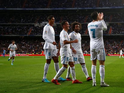 Cristiano Ronaldo celebra su gol al Málaga.