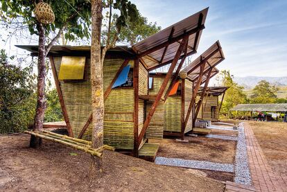 Casas dormitorio para los más pequeños ideadas por los noruegos TYIN Tegnestie en Tailandia (2008).