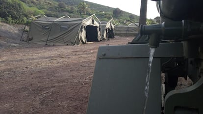 imágenes del nuevo campamento para migrantes en Gran Canaria, en el antiguo polvorín de barranco Seco