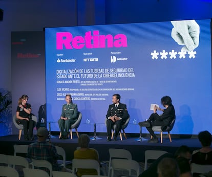 Imagen de la participación de tres agentes de las fuerzas de seguridad en el evento de Retina celebrado el martes pasado en Madrid.