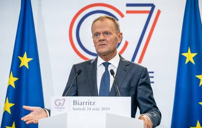 Tusk em coletiva no G7, em Biarritz.