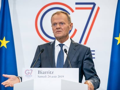 Tusk em coletiva no G7, em Biarritz.