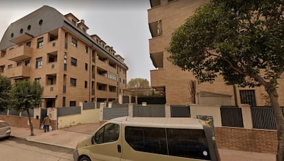 Edificio en el que han agredido a dos personas a martillazos en Alcalá de Henares en una imagen de Google maps.