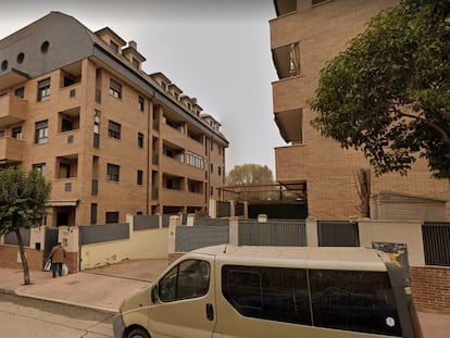 Edificio en el que han agredido a dos personas a martillazos en Alcalá de Henares en una imagen de Google maps.