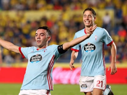 Iago Aspas y Emre Mor celebran el segundo gol del Celta en Gran Canaria.