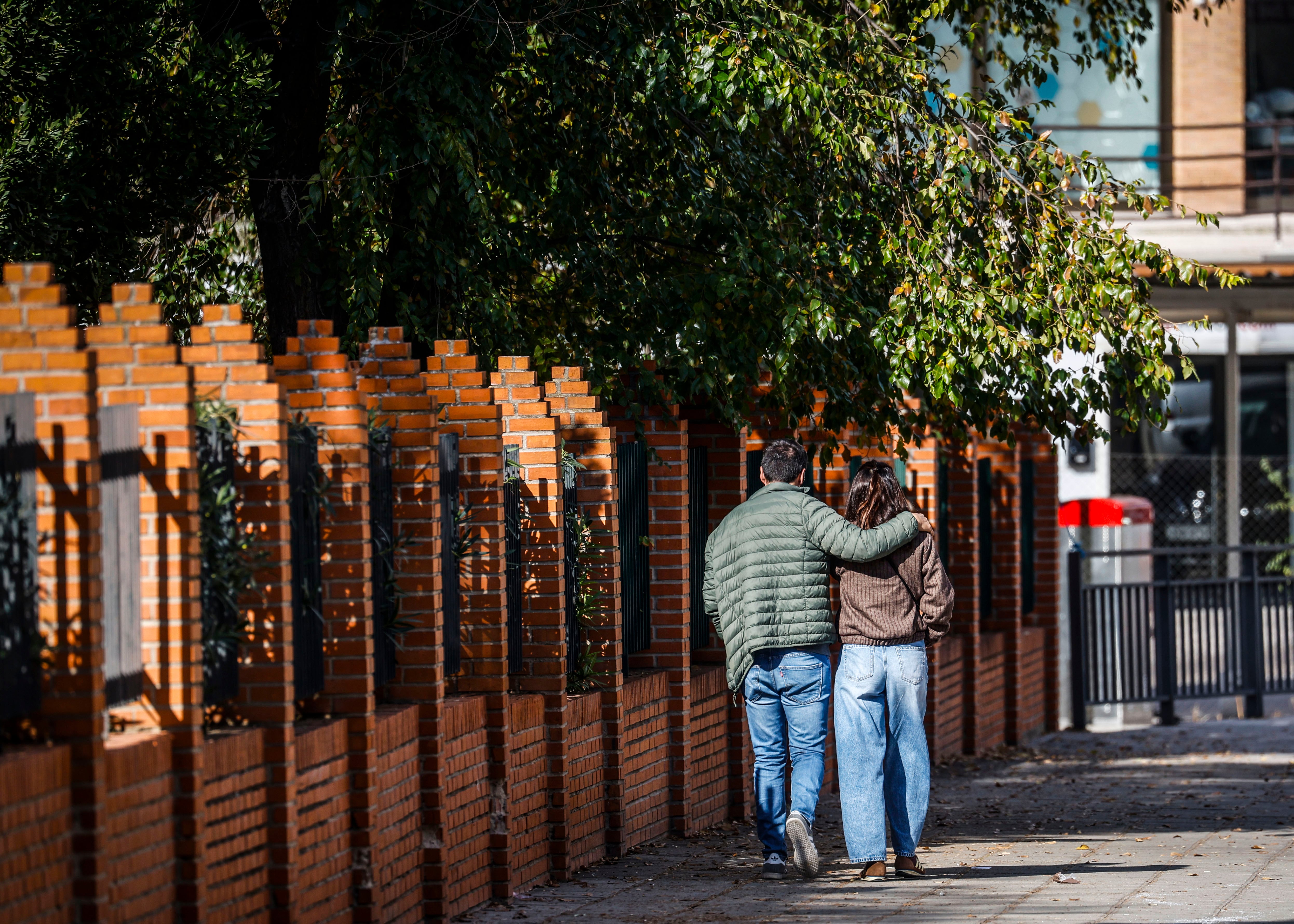 Dos familiares de desaparecidos, en Toledo.