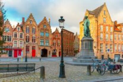 Plaza Jan Van Eyck.
