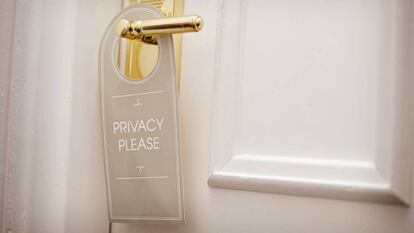 El respeto a la privacidad es fundamental en un hotel.