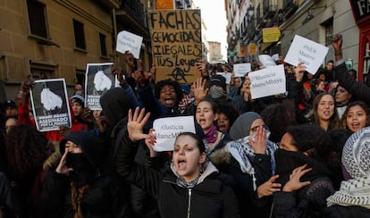 Protests on Friday in Lavapiés over the death of the Senegalese man.