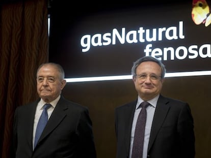 El presidente de Gas Natural Fenosa, Salvador Gabarr&oacute; (i), y el consejero delgado, Rafael Villaseca. EFE/Archivo