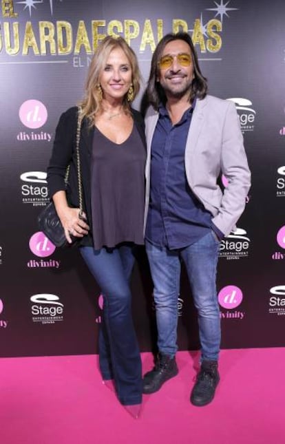 Mariola Orellana y Antonio Carmona en el estreno del musical 'El Guardaespaldas' el pasado 28 de septiembre en Madrid.