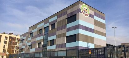 El colegio concertado Greenwich School, en Alcobendas, uno de 50 colegios concertados que aparece en el informe de la FAPA Giner de los Ríos y CICAE.