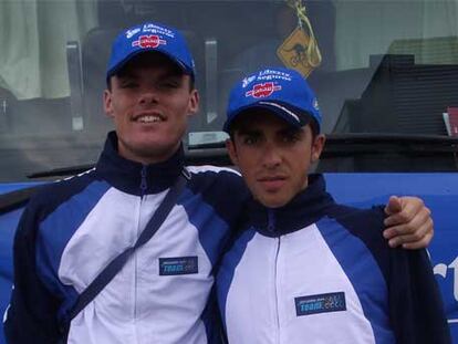 Luis León Sánchez, a la izquierda, y Alberto Contador en el Tour 2005.