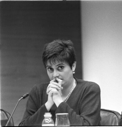 Genoveva Reig, una de las primeras directoras de Canal 9 en una Comisión de Control de RTVV.