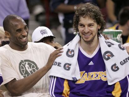 Kobe Bryant y Pau Gasol.