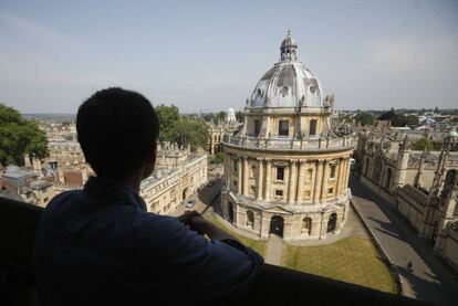 Español residente en Oxford (Reino Unido). 