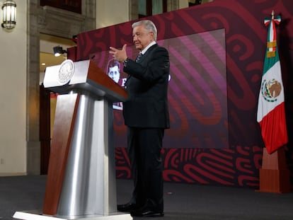 Andrés Manuel López Obrador, durante su conferencia matutina de este viernes, en Ciudad de México.