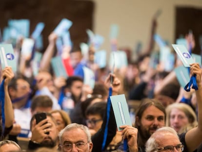 Asistentes al plenario de En Marea.