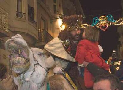 Cabalgata de Reyes Magos, anoche en Alcoi.