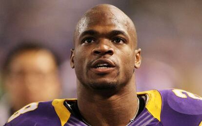 La estrella de Minnesota, Adrian Peterson, durante un partido en diciembre. 